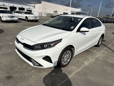 Certified 2024 Kia Forte LX image 3