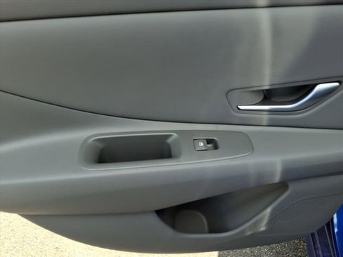 New 2026 Hyundai Elantra Sport image 22