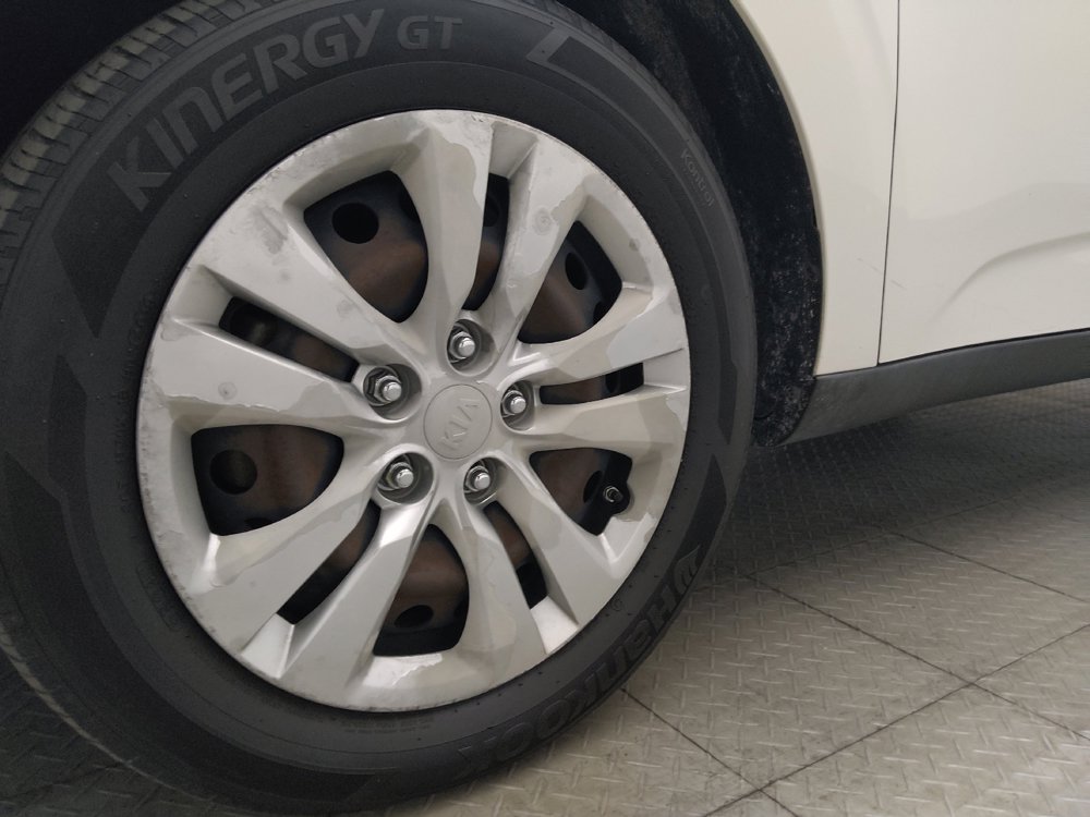 Used 2020 Kia Soul LX FWD image 31