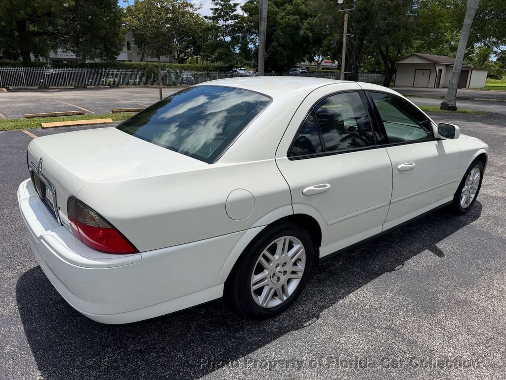 Used 2004 Lincoln LS RWD image 4