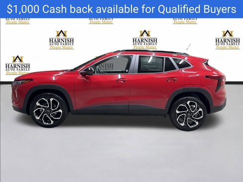 New 2026 Chevrolet Trax RS w/ Sunroof Package image 2