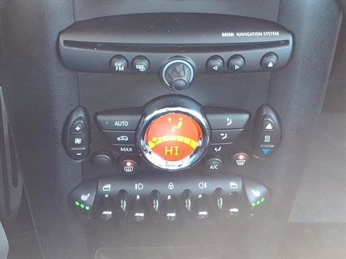 Used 2013 MINI Cooper S image 15