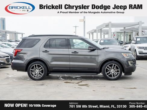 Used 2017 Ford Explorer Sport w/ Equipment Group 401A image 4