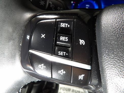 Used 2021 Ford Escape SEL w/ Technology Package AWD/4WD image 18