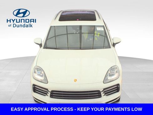 Used 2019 Porsche Cayenne S image 3