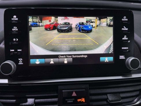 Used 2019 Honda Accord EX image 26