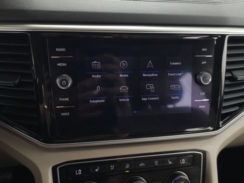 Used 2018 Volkswagen Atlas SEL Premium AWD/4WD image 26