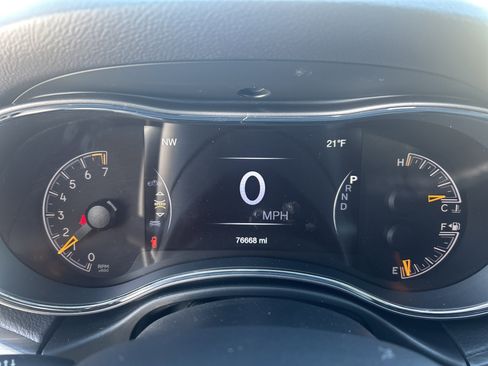 Used 2019 Jeep Grand Cherokee Limited X image 15