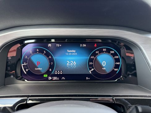 New 2026 Volkswagen Atlas Cross Sport SE image 27