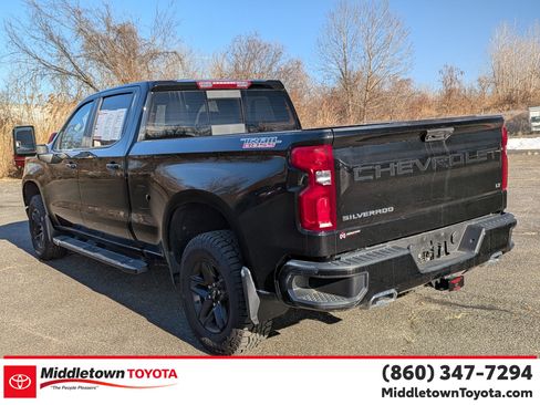 Used 2024 Chevrolet Silverado 1500 LT Trail Boss w/ Convenience Package II AWD/4WD image 5