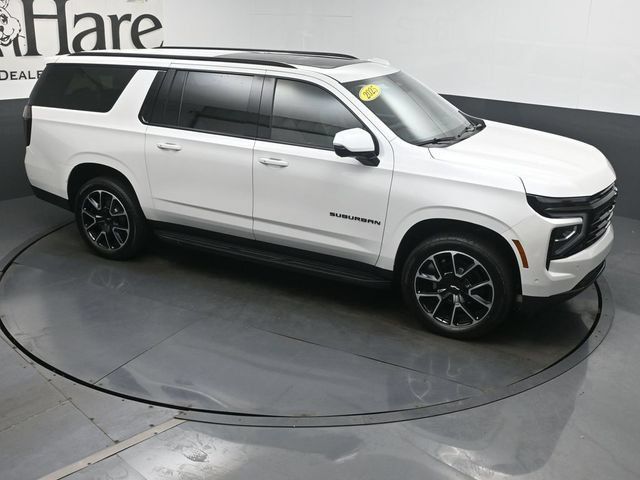 Used 2025 Chevrolet Suburban RST w/ Comfort Package AWD/4WD image 43