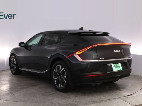 Used 2024 Kia EV6 Light RWD image 17