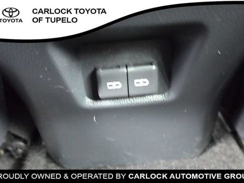 Used 2025 Toyota RAV4 XLE w/ Convenience Package FWD image 17