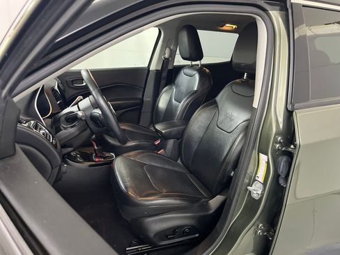 Used 2019 Jeep Compass Limited image 20