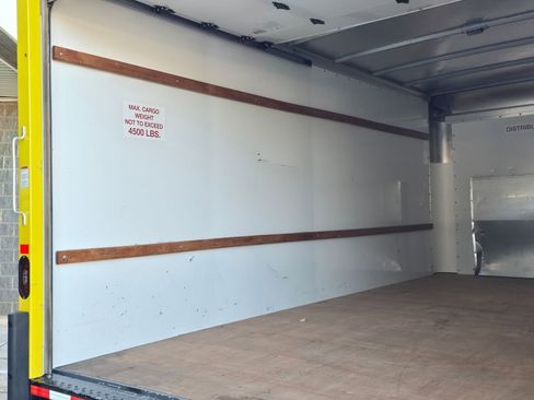 Used 2024 Ford E-350 and Econoline 350 Super Duty w/ Driver's Safety Package image 12