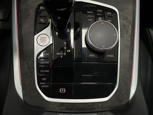 Certified 2022 BMW X5 xDrive40i image 29