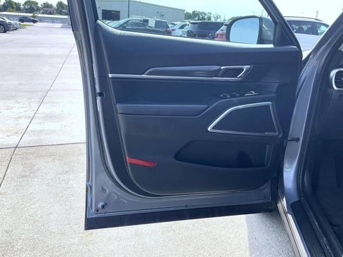 Used 2025 Kia Telluride S AWD/4WD image 10
