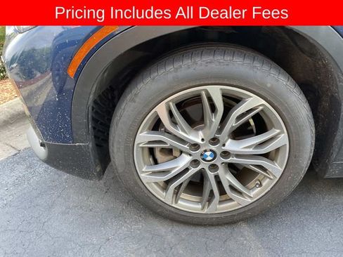 Used 2022 BMW X2 xDrive28i w/ Convenience Package AWD/4WD image 2