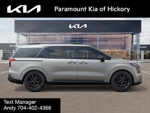 New 2026 Kia Carnival SX w/ SX Dark Edition Package FWD image 7