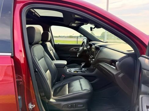 Certified 2023 Chevrolet Traverse Premier AWD/4WD image 11