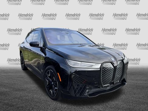 Used 2024 BMW iX xDrive50 w/ Premium Package AWD/4WD image 2