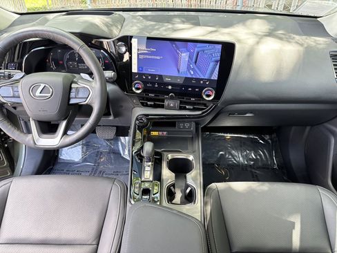 Used 2025 Lexus NX 350h AWD w/ Cold Area Package image 17