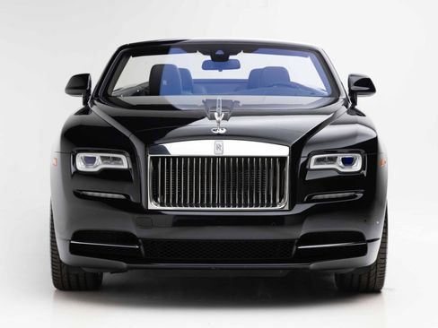 Used 2019 Rolls-Royce Dawn RWD image 5