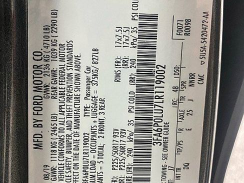 Used 2020 Ford Fusion SE image 10