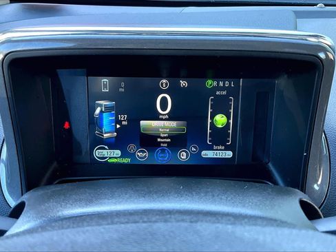 Used 2015 Chevrolet Volt Premium w/ Premium Trim Package image 33