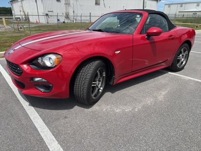 Used 2019 FIAT 124 Spider Classica