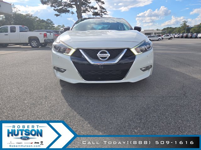 Used 2017 Nissan Maxima Platinum FWD image 3
