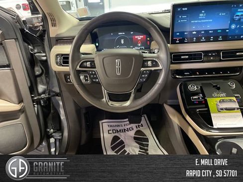 Used 2023 Lincoln Nautilus Reserve w/ Equipment Group 201A image 14