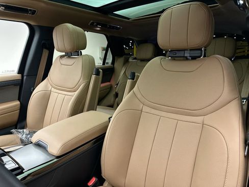 New 2026 Land Rover Range Rover Sport SE AWD/4WD image 10