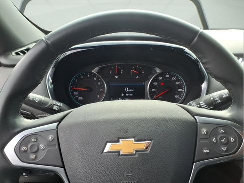 Certified 2023 Chevrolet Traverse LT FWD image 19