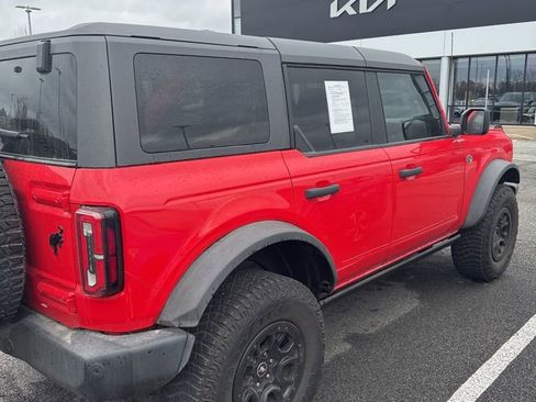 Used 2022 Ford Bronco Wildtrak image 5