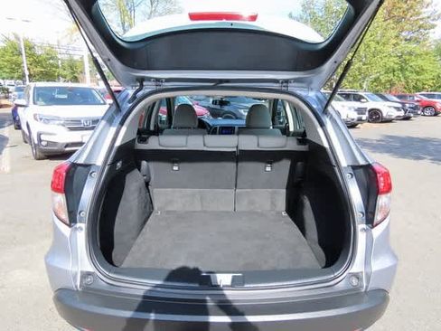 Certified 2022 Honda HR-V LX image 11
