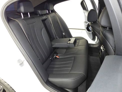 Certified 2023 BMW 540i w/ M Sport Package image 19