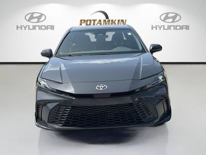 Used 2025 Toyota Camry SE