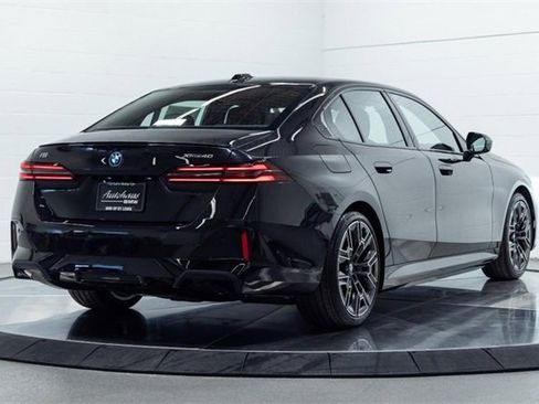 New 2026 BMW i5 eDrive40 image 14