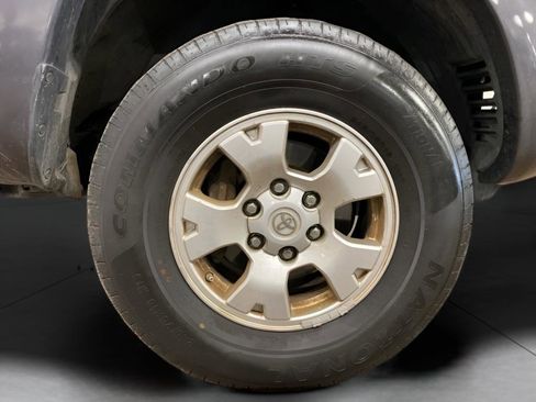 Used 2011 Toyota Tacoma PreRunner image 20