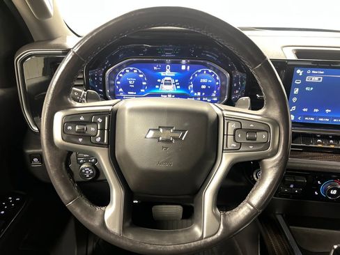 Certified 2022 Chevrolet Silverado 1500 RST AWD/4WD image 19