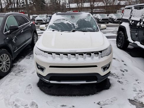 Used 2020 Jeep Compass Limited image 5