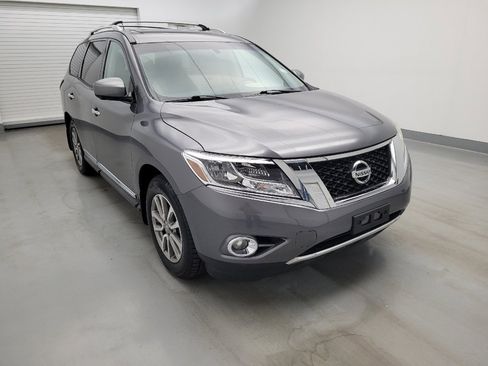 Used 2016 Nissan Pathfinder SL w/ SL Premium Package AWD/4WD image 13