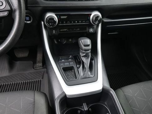 Used 2025 Toyota RAV4 XLE image 23