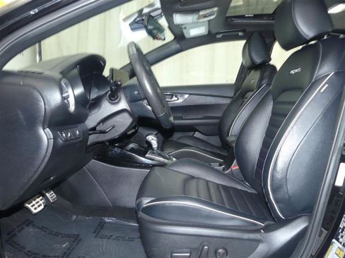 Used 2023 Kia Forte GT-Line w/ GT-Line Premium Package FWD image 20