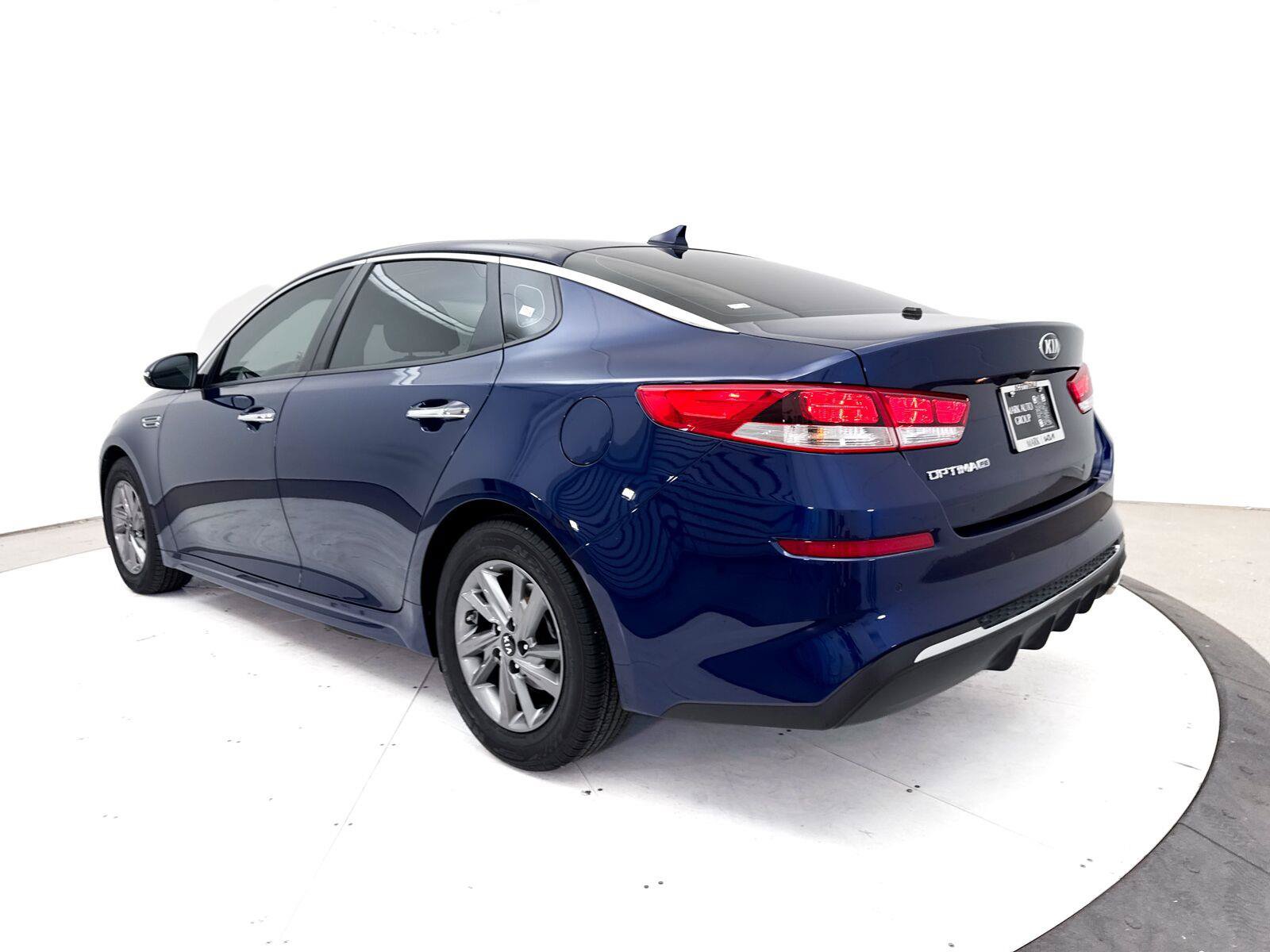 Used 2019 Kia Optima LX FWD image 13