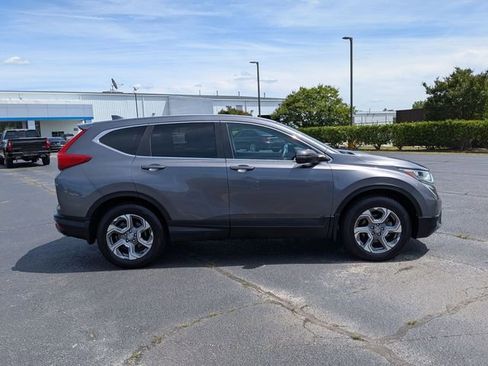 Used 2019 Honda CR-V EX image 2