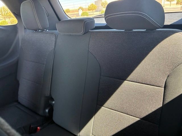 Used 2026 Chevrolet Traverse LT w/ Midnight/Sport Edition FWD image 19