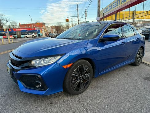 Used 2019 Honda Civic EX image 3