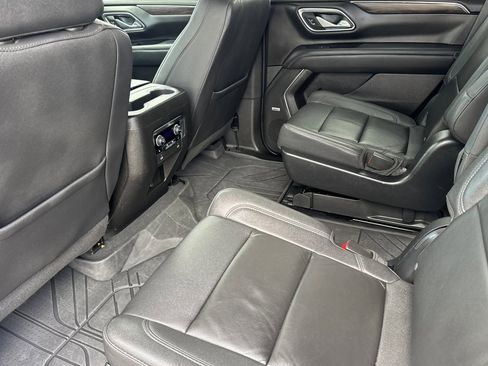 Used 2023 Chevrolet Tahoe LT w/ Luxury Package image 13